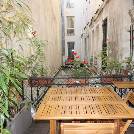 Superbe T3 Terrasse Coeur De Paris Historique Apartment Bagian luar foto